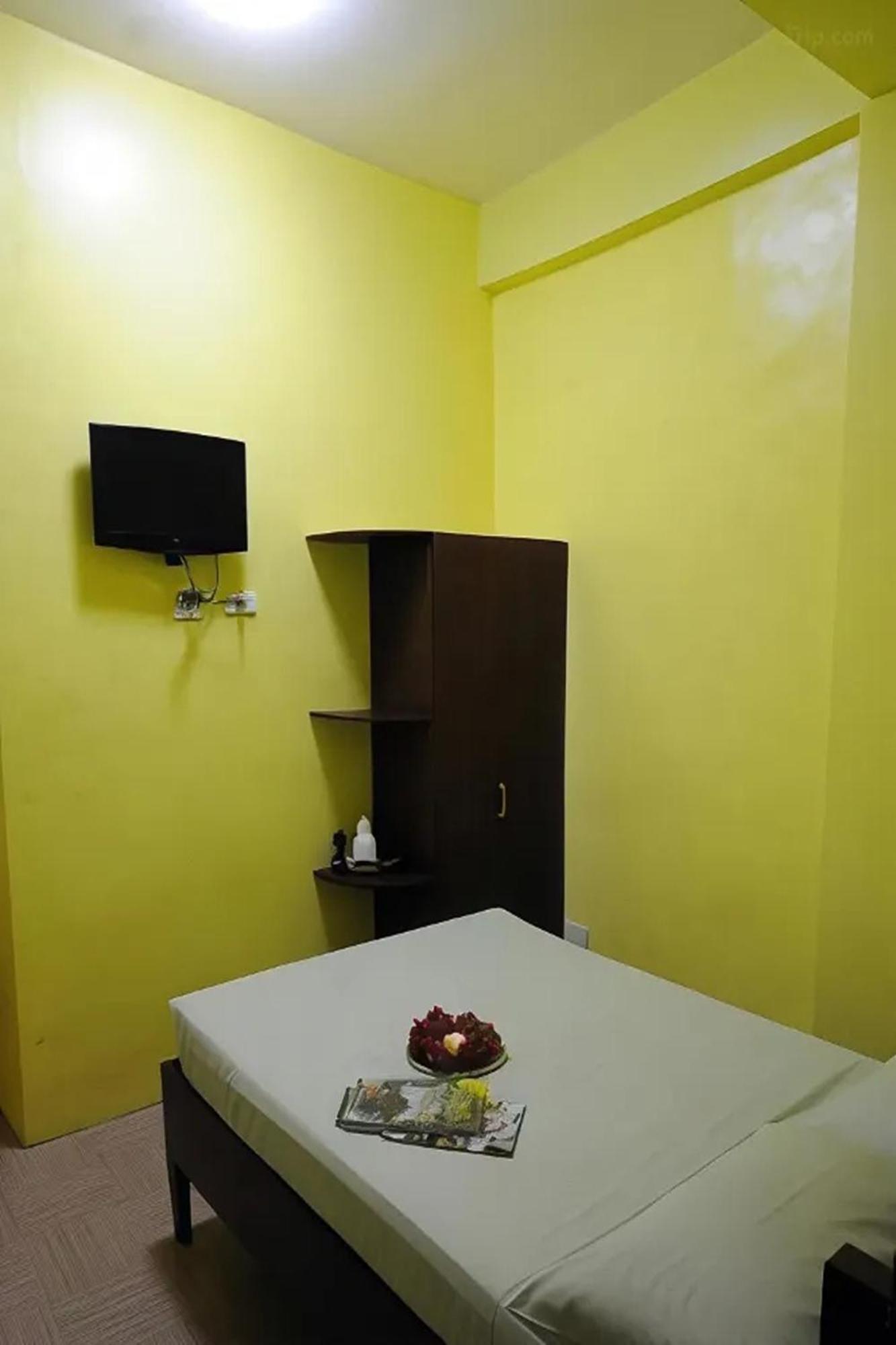 Luis Bay Travellers Lodge Coron Exterior foto