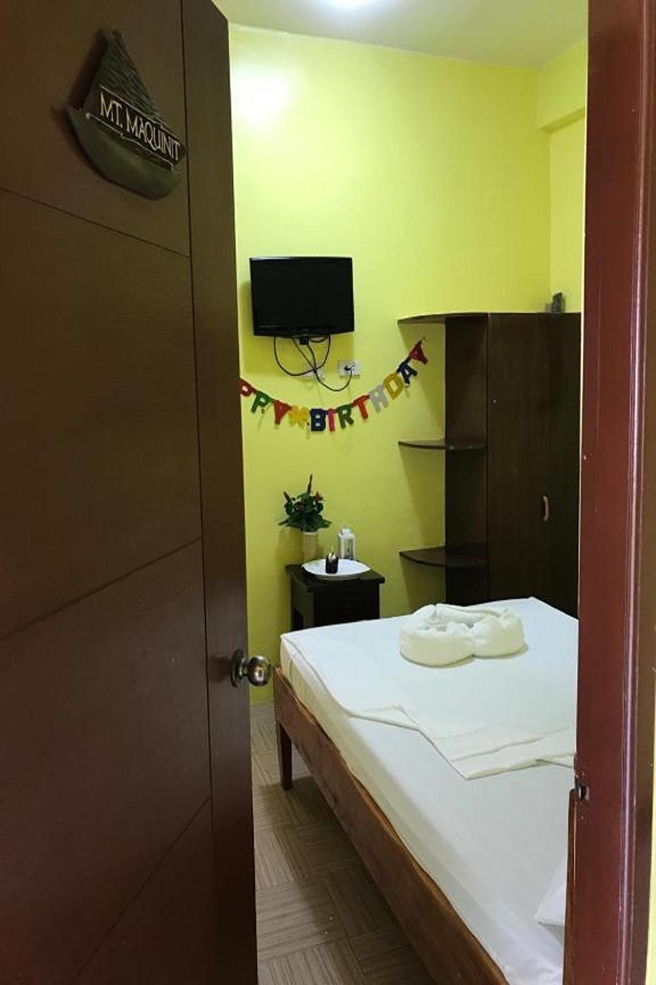 Luis Bay Travellers Lodge Coron Exterior foto